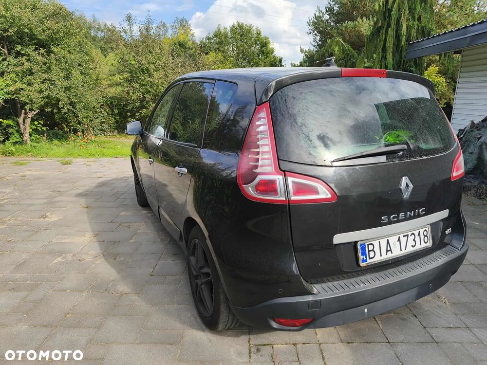 Renault Scenic 1.9 dCi Privilege - 10
