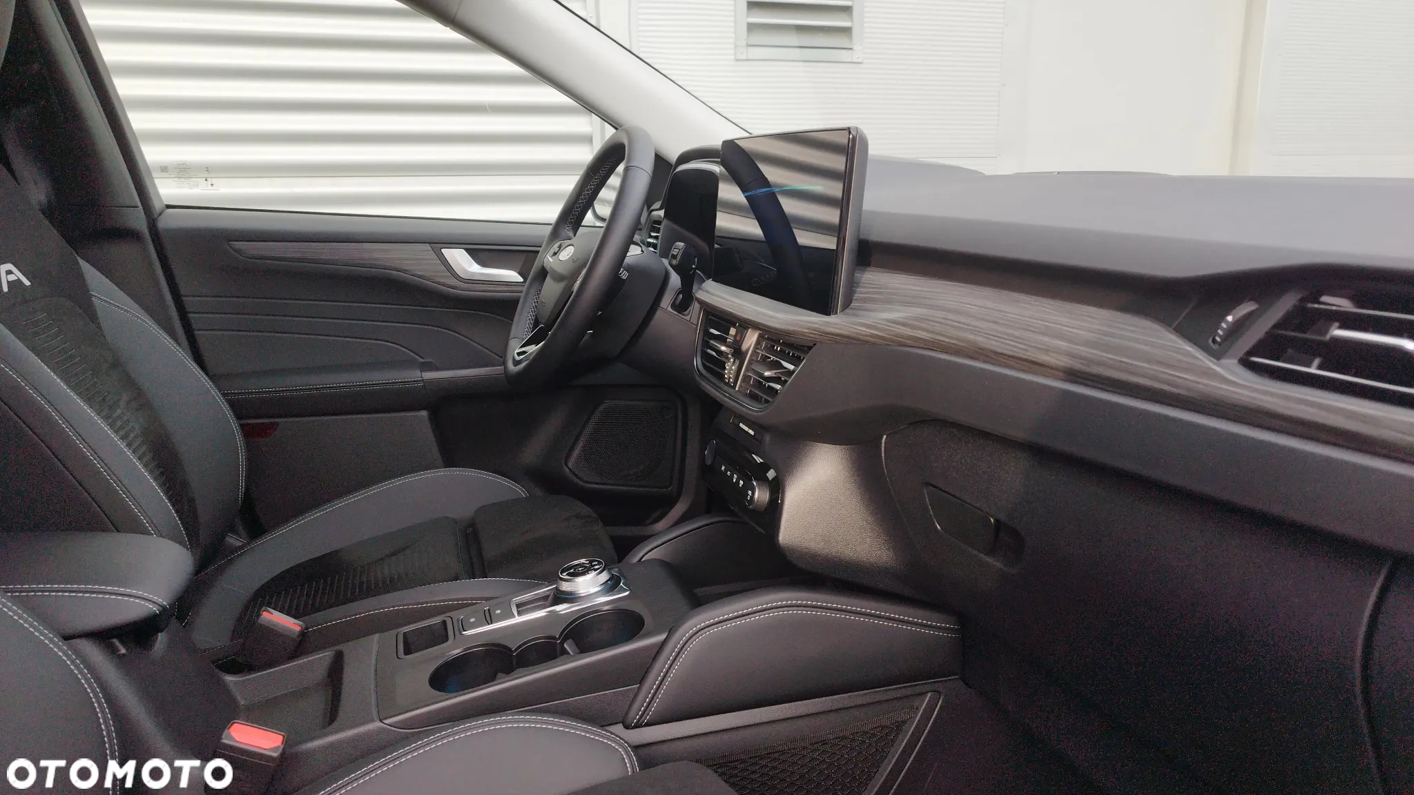 Ford Kuga - 26