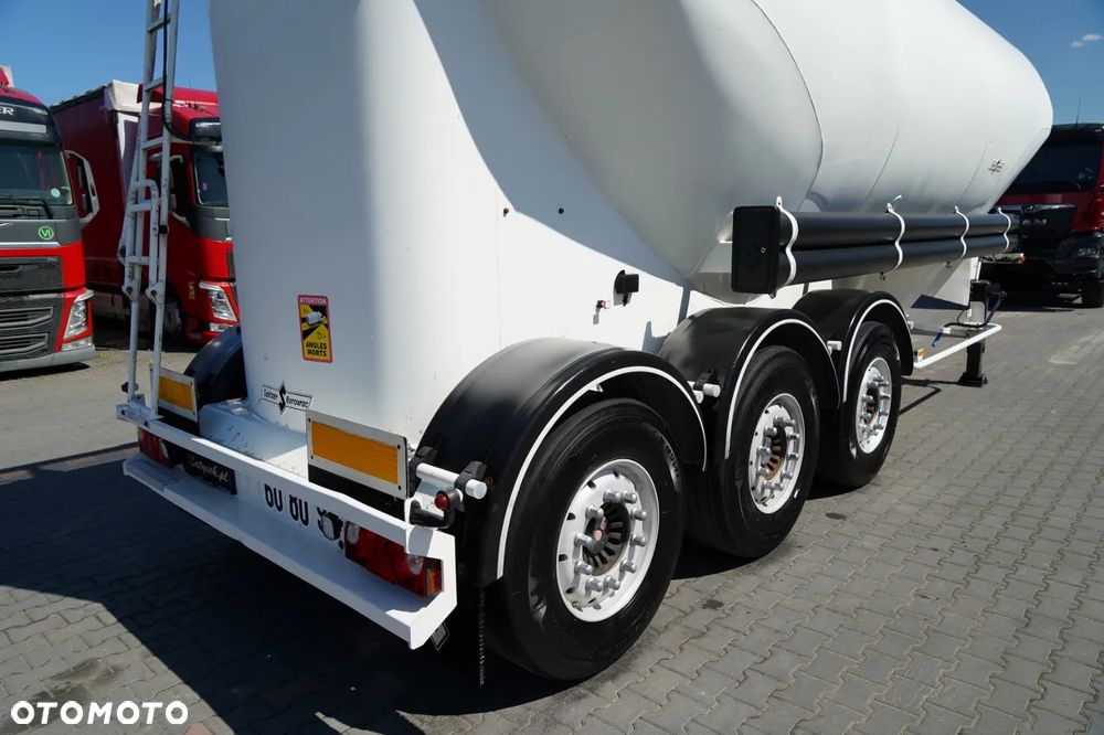 Spitzer CEMENTONACZEPA / 37 000 L / SILOS / 3 KOMORY / OSIE SAF / ALUFELGI - 13