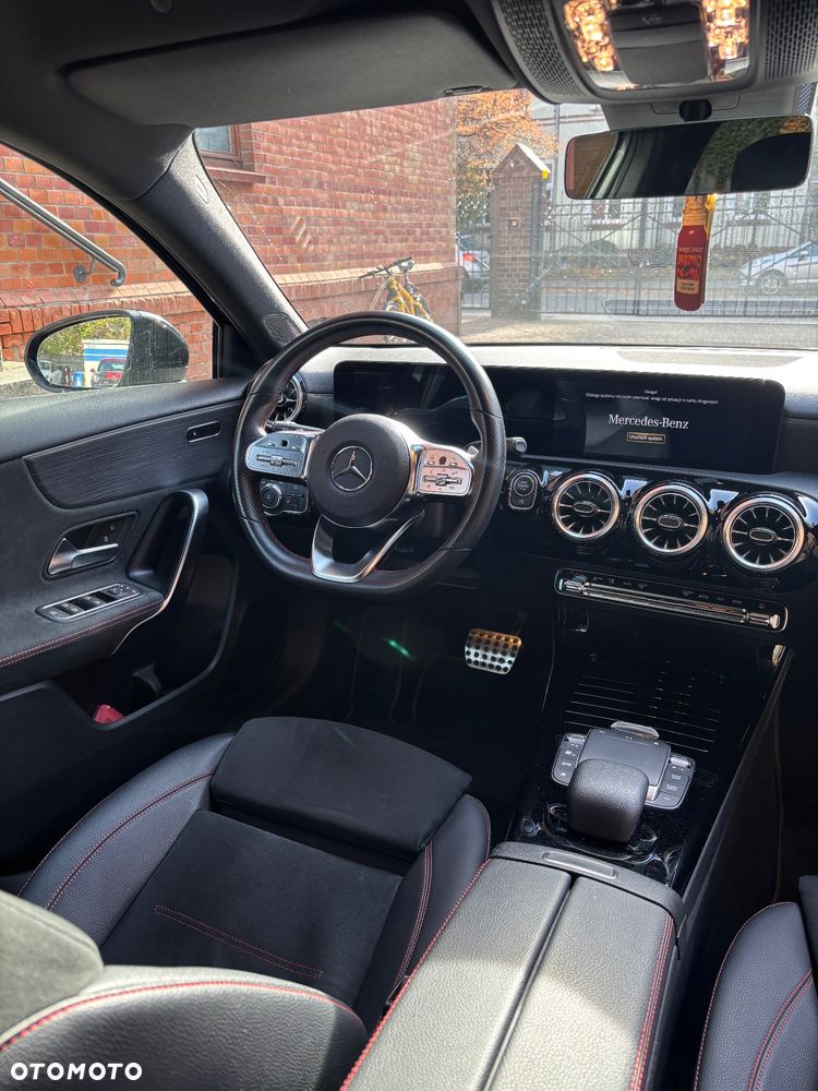 Mercedes-Benz Klasa A 200 AMG Line 7G-DCT - 9