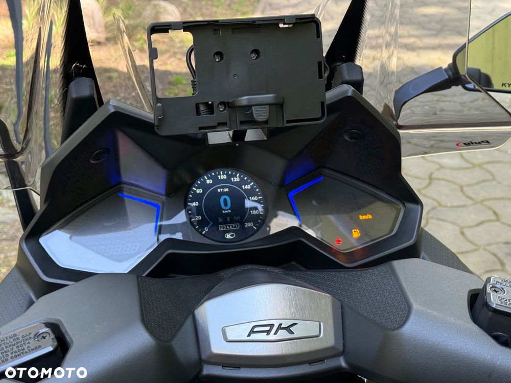 Kymco AK 550 - 14