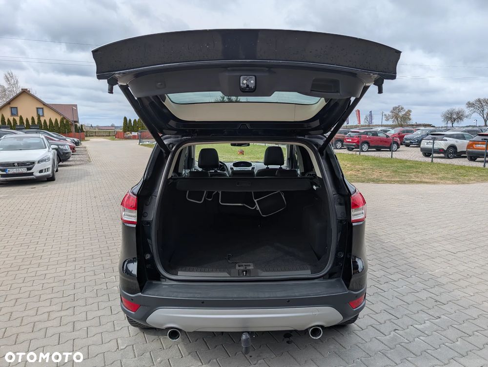 Ford Kuga 2.0 TDCi 4x4 Titanium - 38