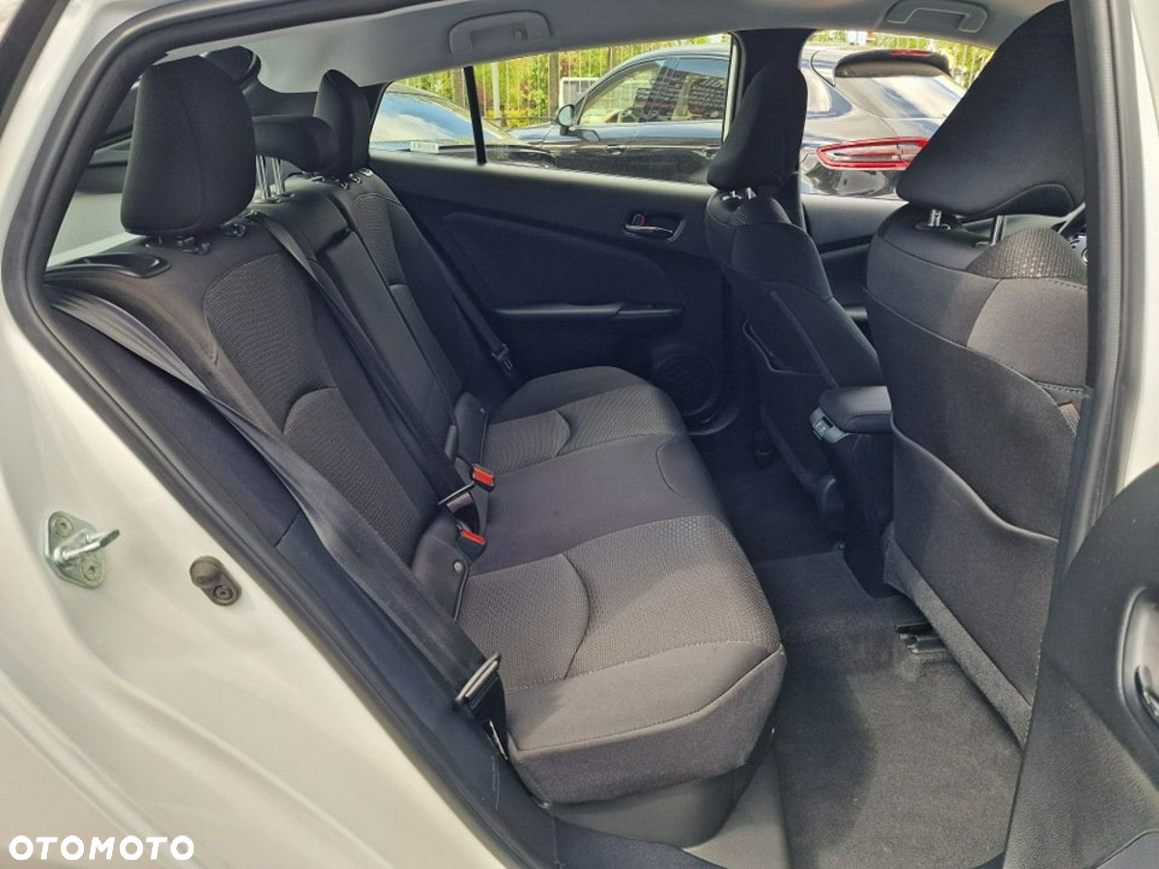Toyota Prius 1.8 Hybrid Executive - 30