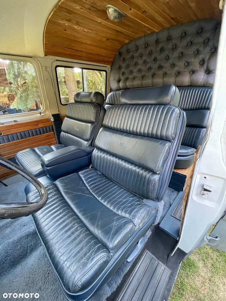 Ford Transit - 7