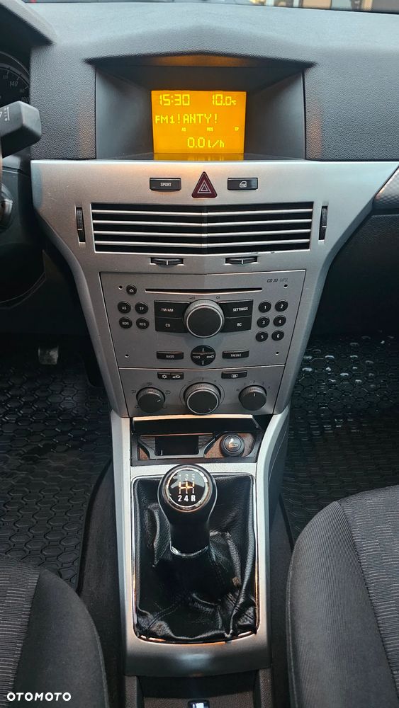 Opel Astra 1.7 CDTI Cosmo - 9