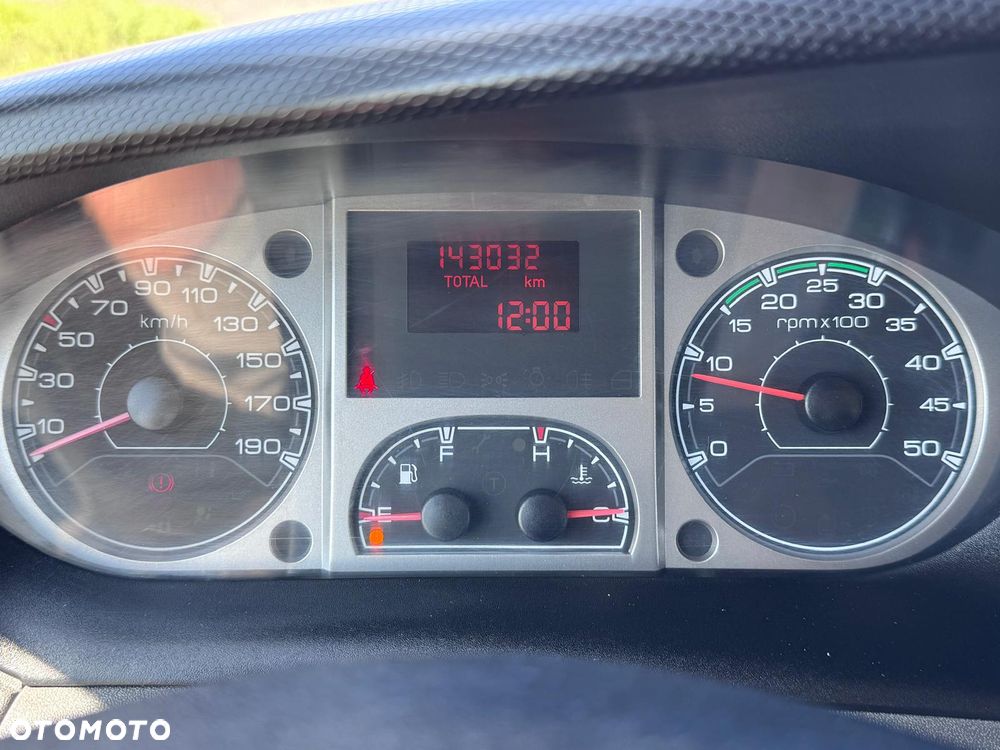 Iveco Daily 29L12 7-osobowa brygadowka (680) - 14
