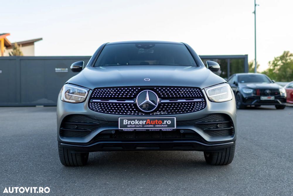Mercedes-Benz GLC Coupe 300 e 4MATIC - 2