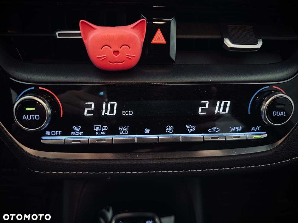 Toyota Corolla - 11
