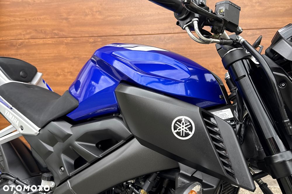 Yamaha MT - 6