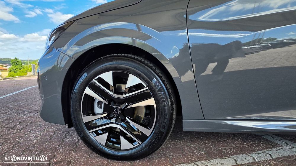 Peugeot 208 1.2 Allure - 16