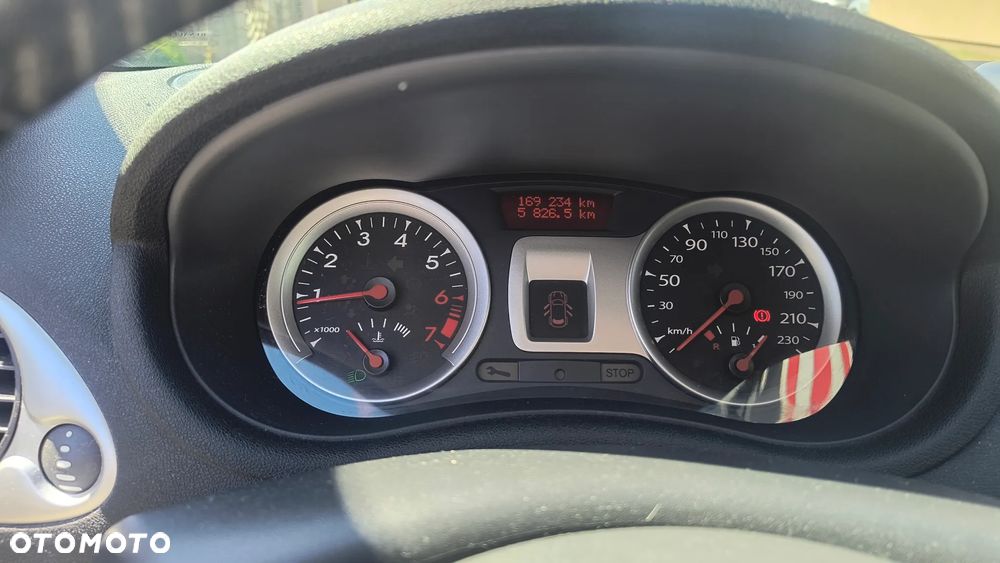 Renault Clio 1.2 16V TCE Alize Euro5 - 8
