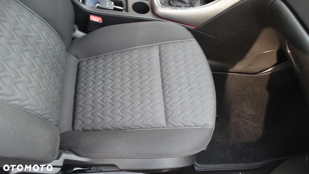 Opel Astra 1.4 Turbo Innovation - 19