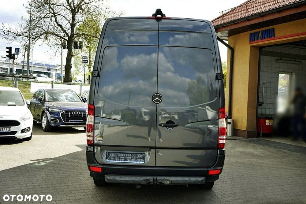 Mercedes-Benz Sprinter - 5
