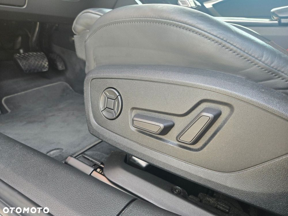Audi A6 Avant - 21