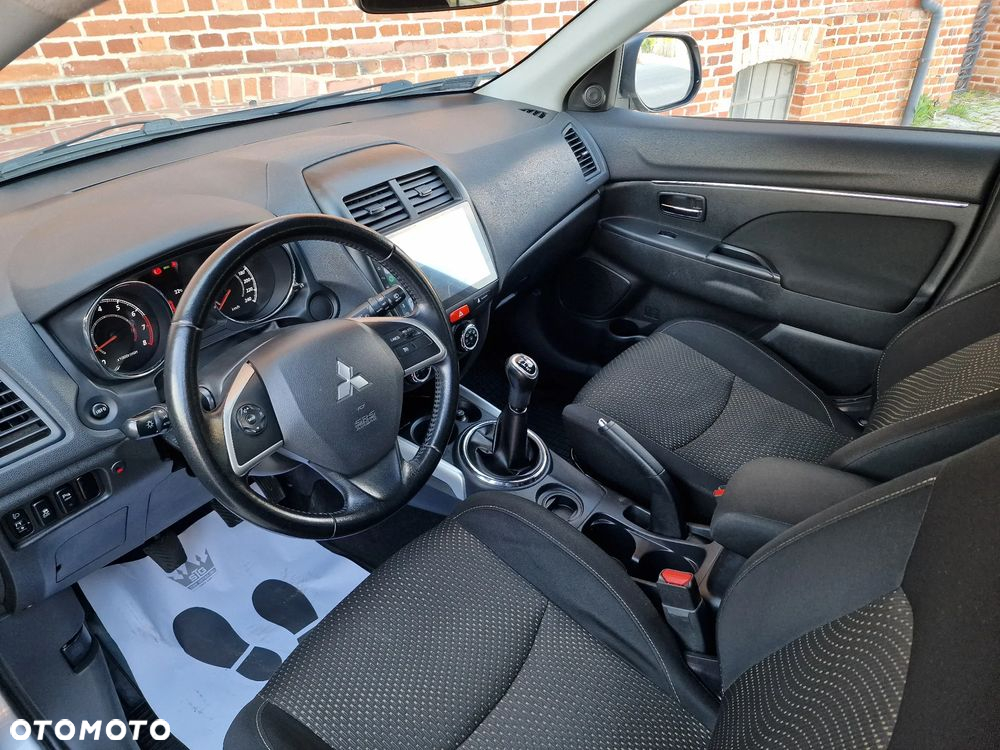Mitsubishi ASX 1.6 Invite - 9