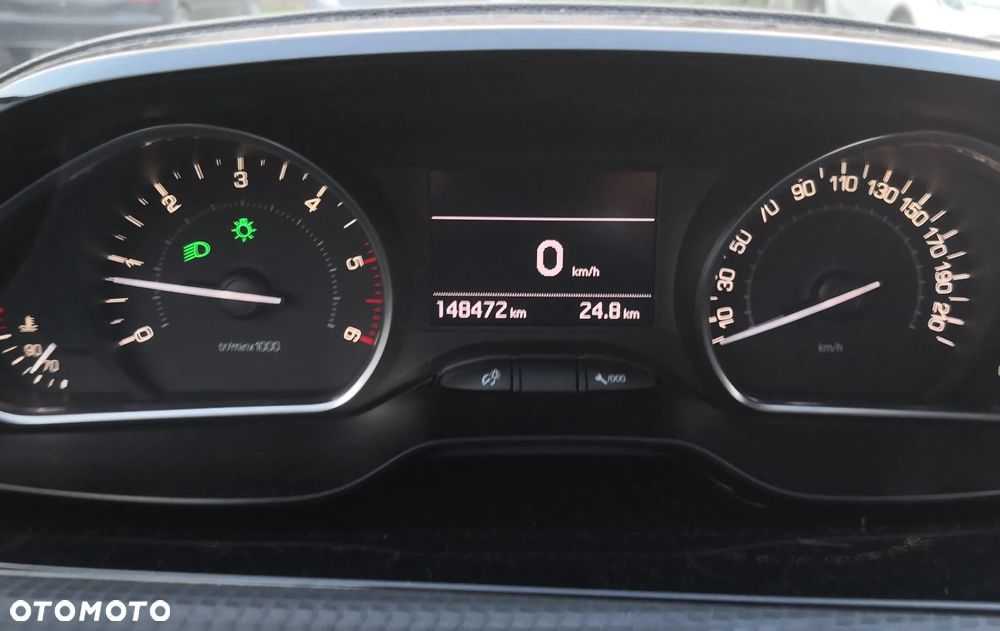 Peugeot 2008 1.6 BlueHDi Active - 4