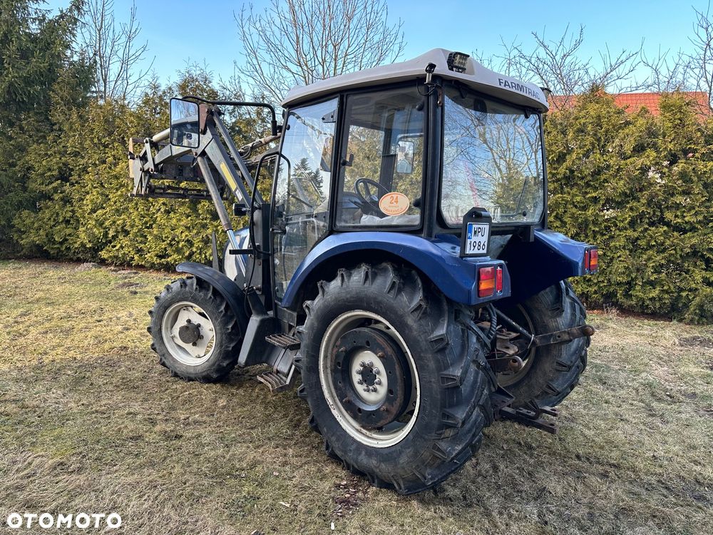 Farmtrac 555 DT Krajowy Ciągnik Rolniczy z Turem z 2014 roku - 23