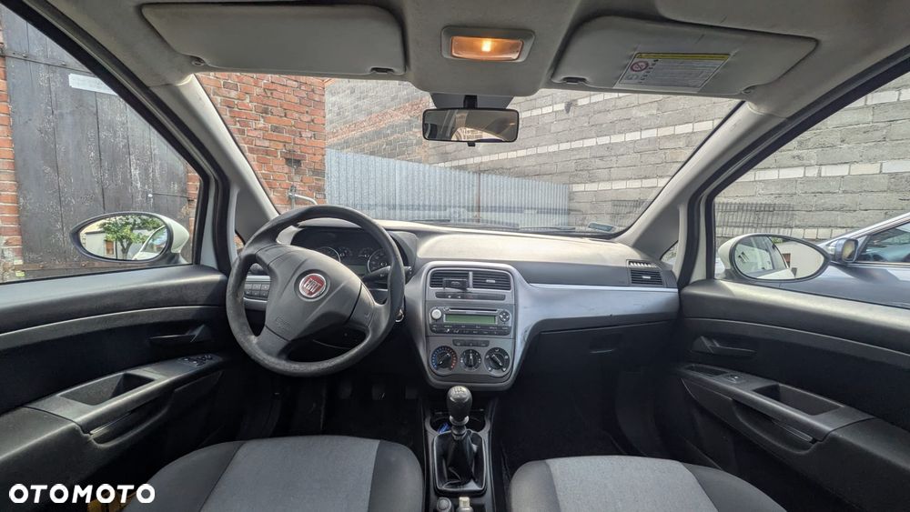 Fiat Punto - 8