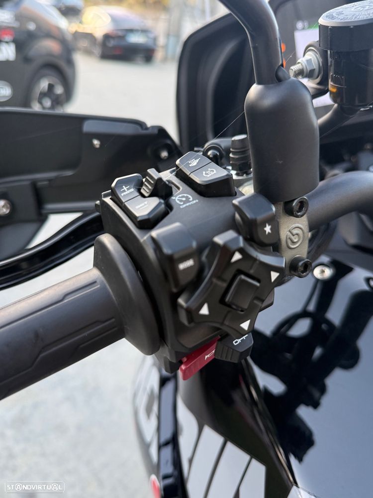Moto Morini X-Cape 1200 - 14