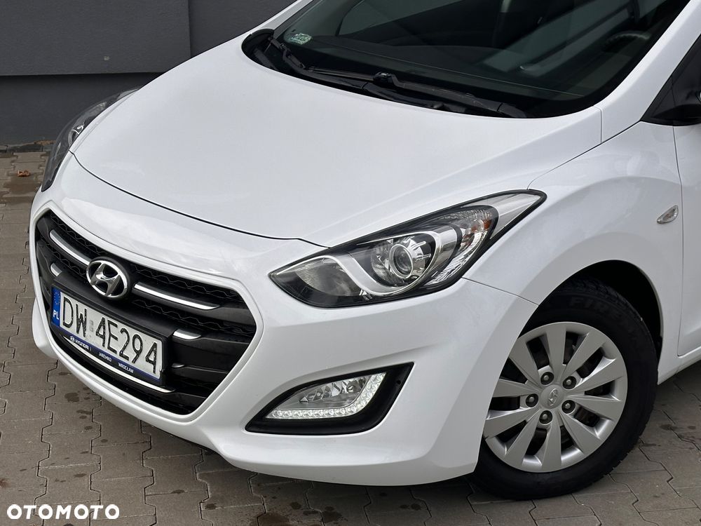 Hyundai i30 1.6 CRDi BlueDrive Comfort - 18