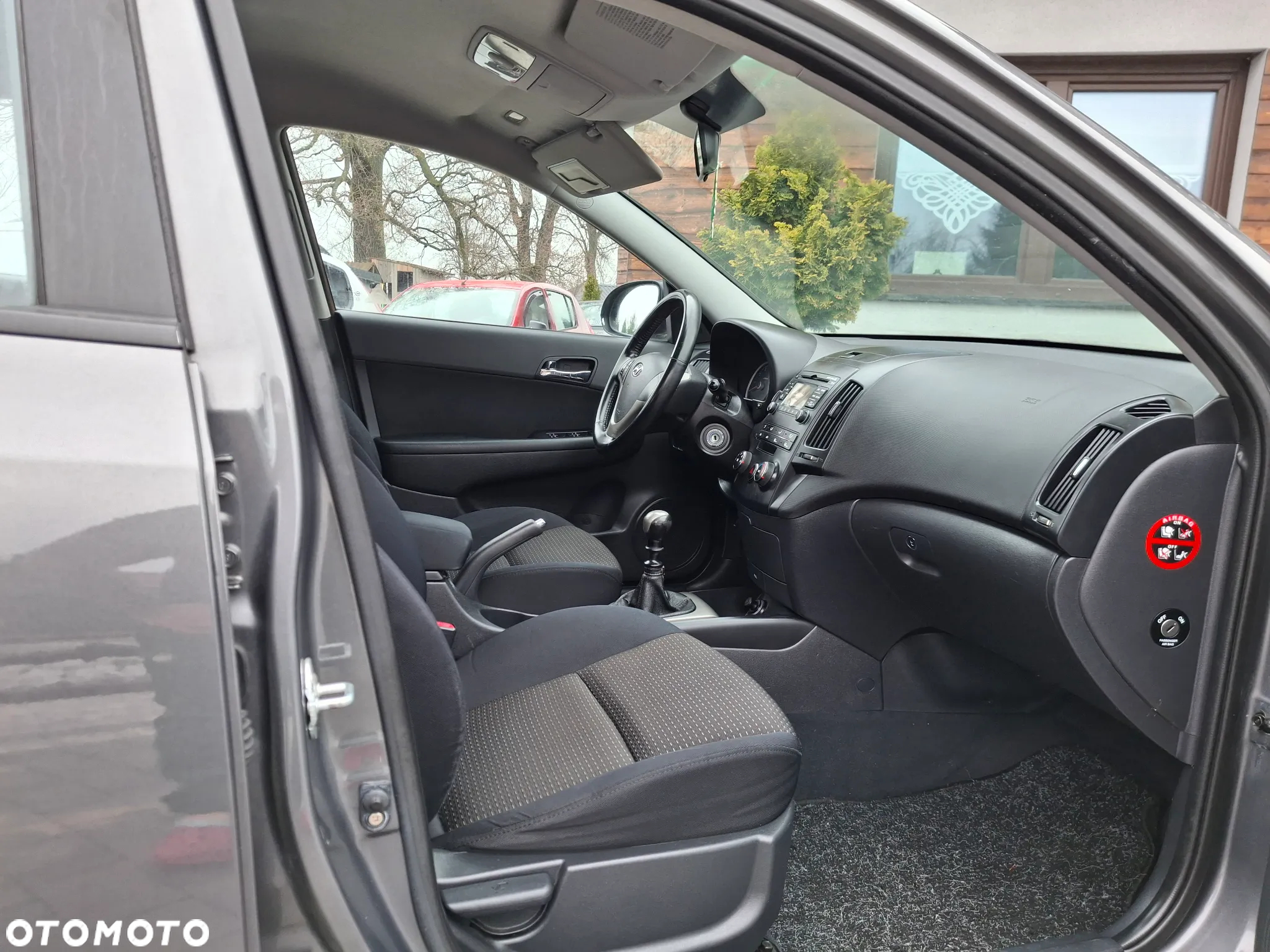 Hyundai i30 1.4 Edition Plus - 27