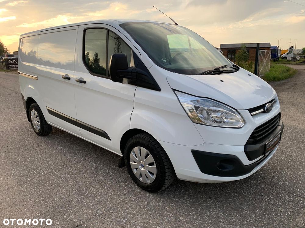 Ford Transit Custom - 8