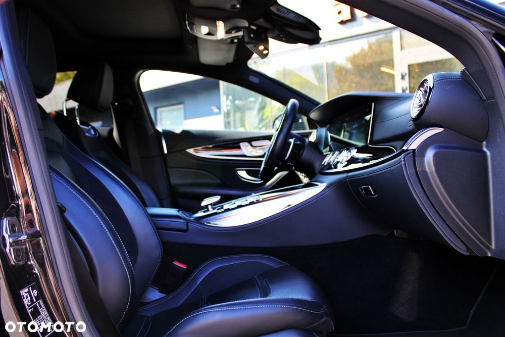 Mercedes-Benz AMG GT 43 4-Matic+ - 9