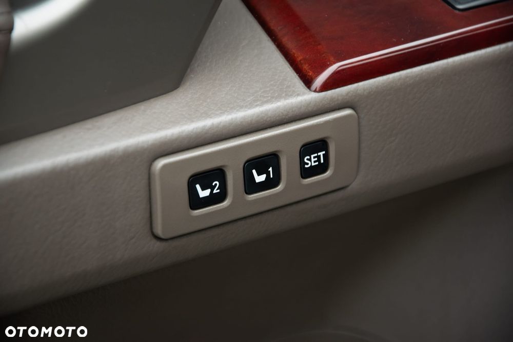 Lexus GX - 20