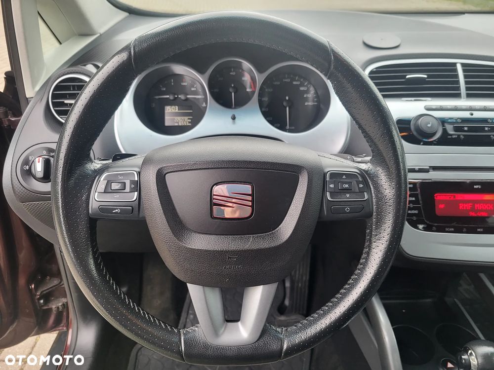 Seat Altea XL 2.0 TDI DPF DSG Stylance - 15