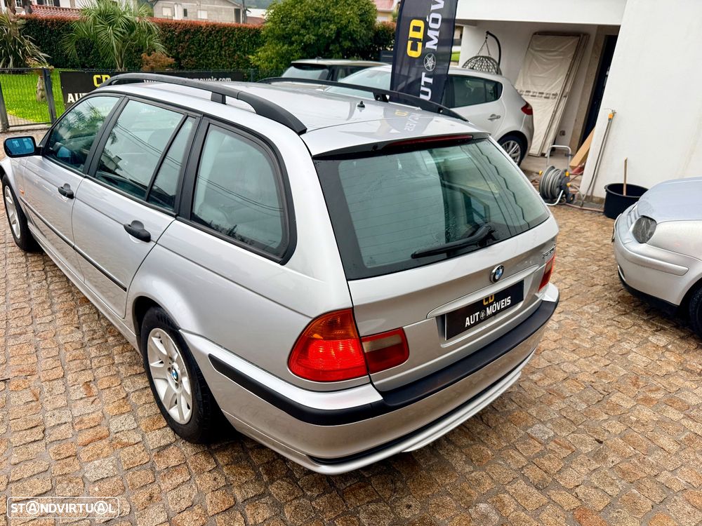BMW 320 d Touring - 23