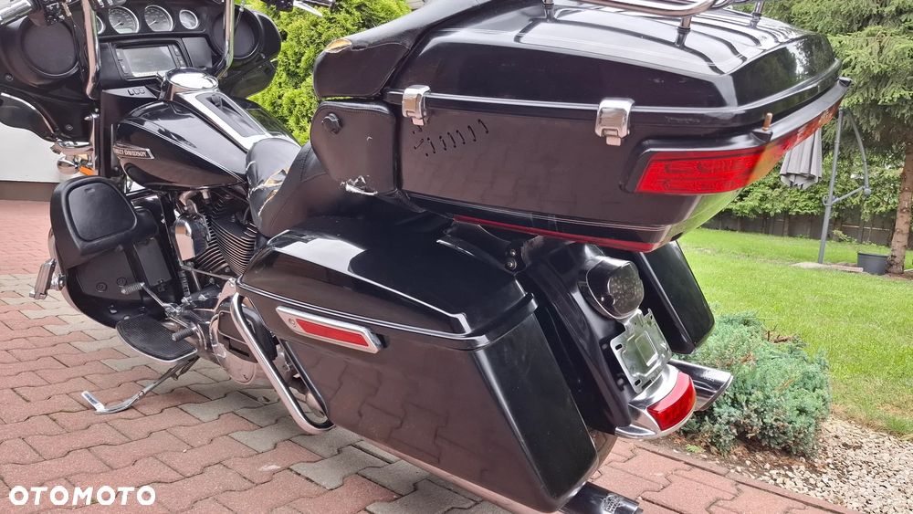 Harley-Davidson Touring Electra Glide - 17