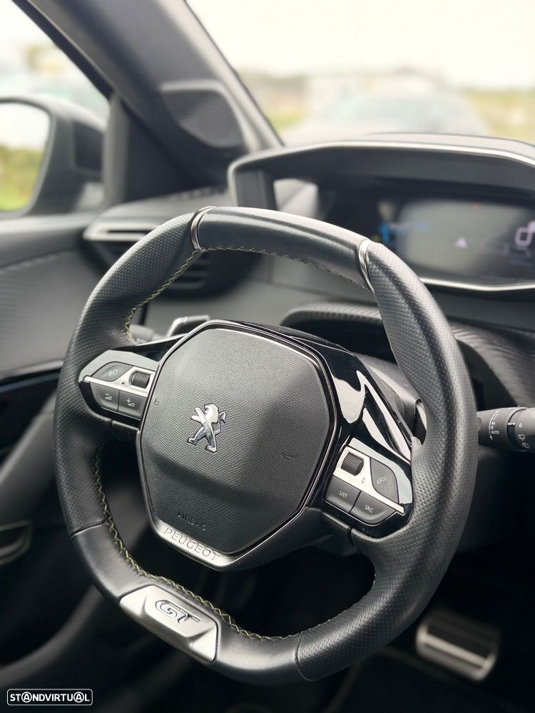 Peugeot 208 1.2 PureTech GT EAT8 - 12