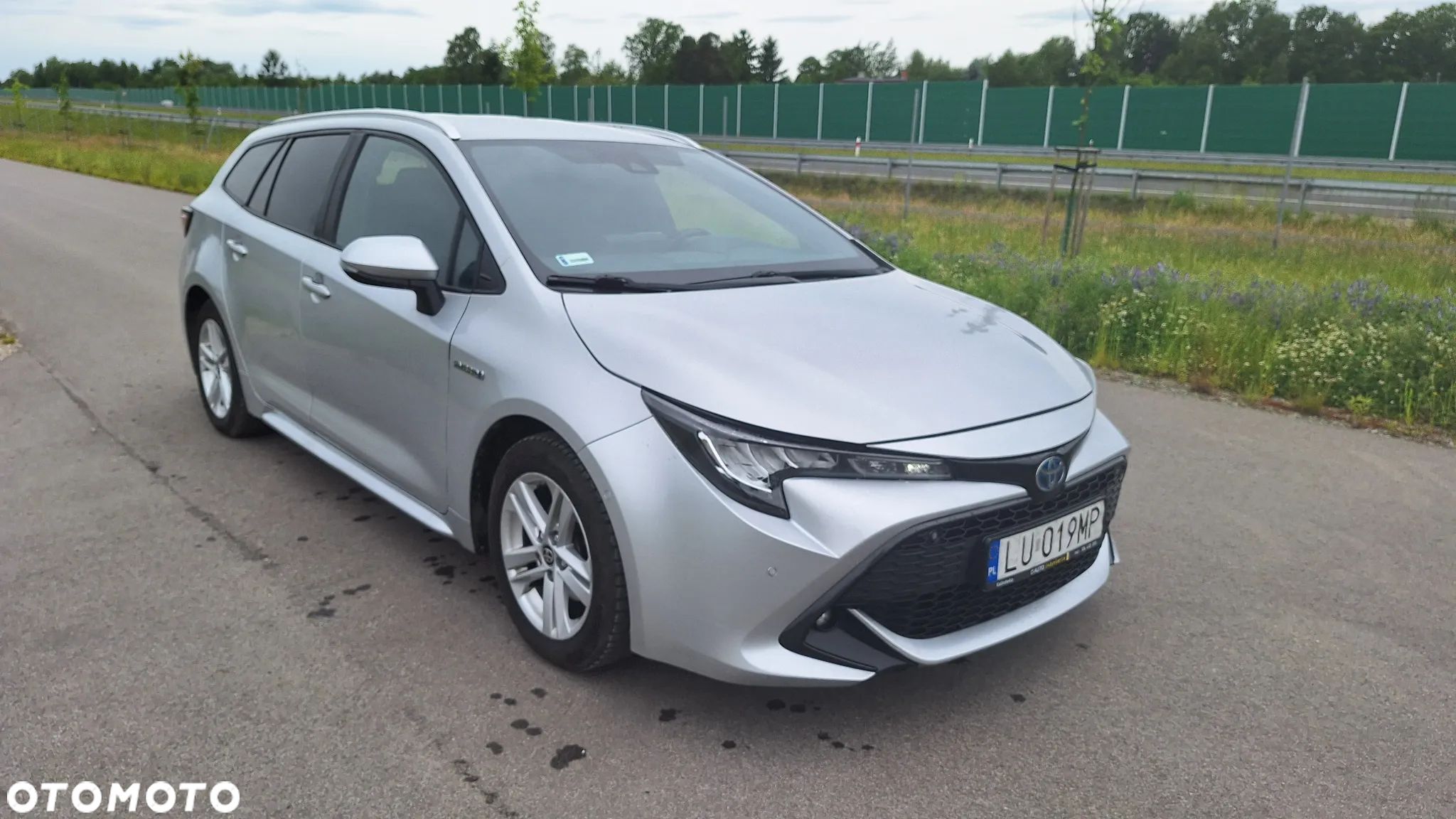 Toyota Corolla 1.8 Hybrid GPF Comfort - 1