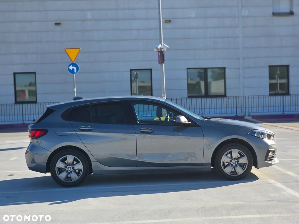 BMW Seria 1 116d Advantage - 9