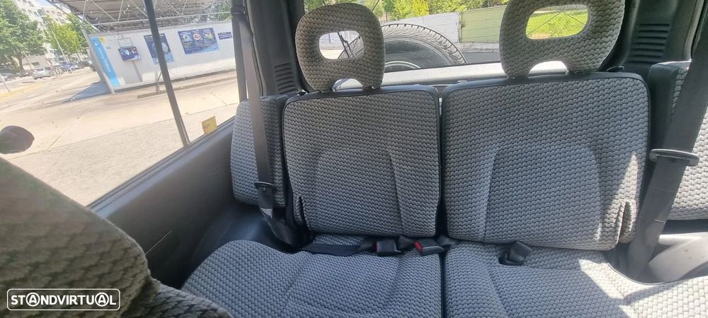 Mitsubishi Pajero 2.5 TDi GLS - 10