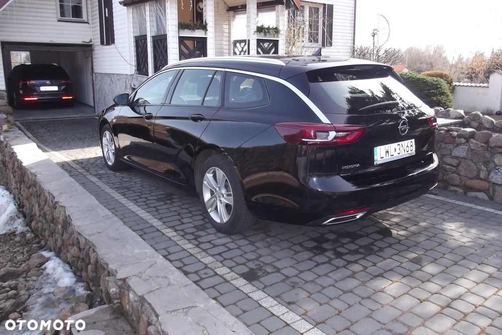 Opel Insignia - 2