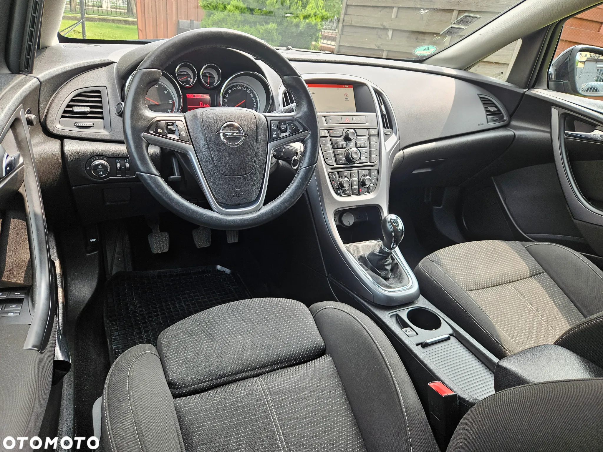 Opel Astra IV 1.6 CDTI Cosmo - 11