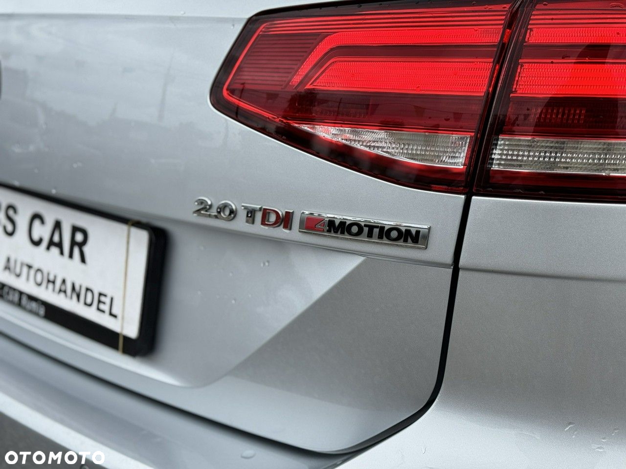 Volkswagen Passat Variant 2.0 TDI SCR DSG 4Motion Alltrack - 15