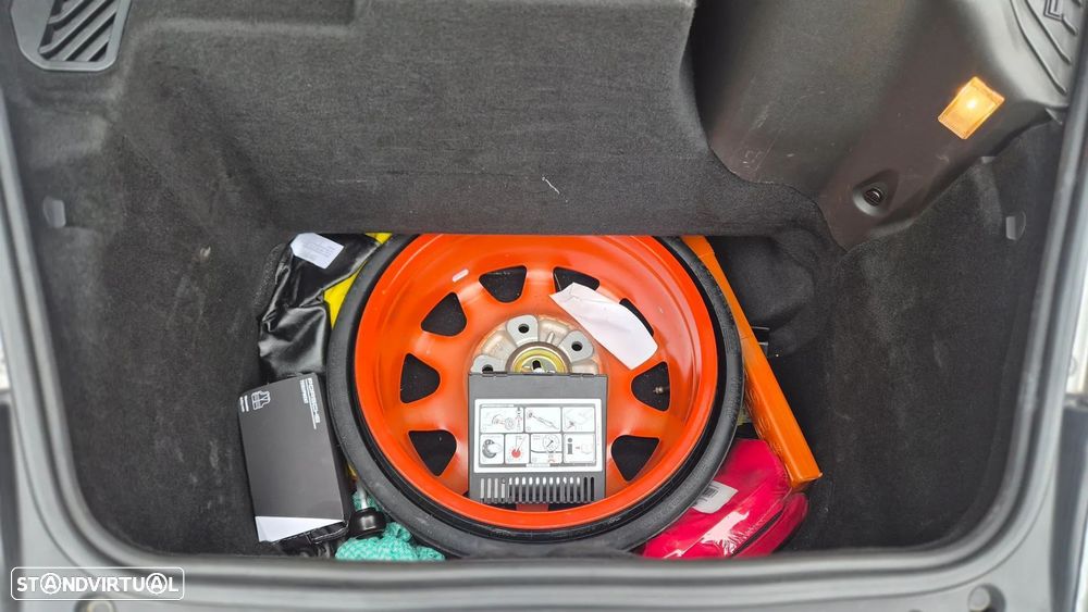 Porsche 911 (996) - 15