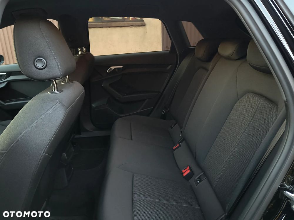 Audi A3 Sportback - 12
