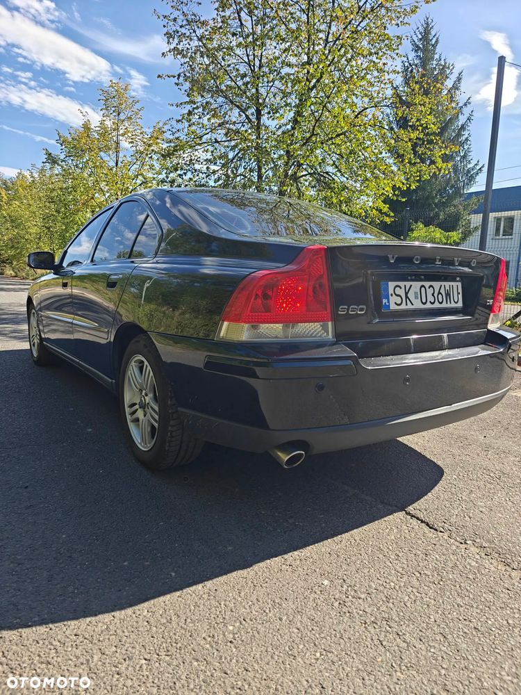 Volvo S60 - 1