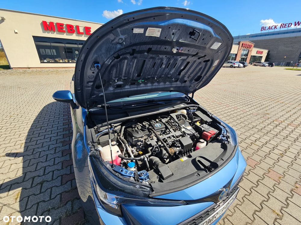 Toyota Corolla 1.8 Hybrid Comfort - 17
