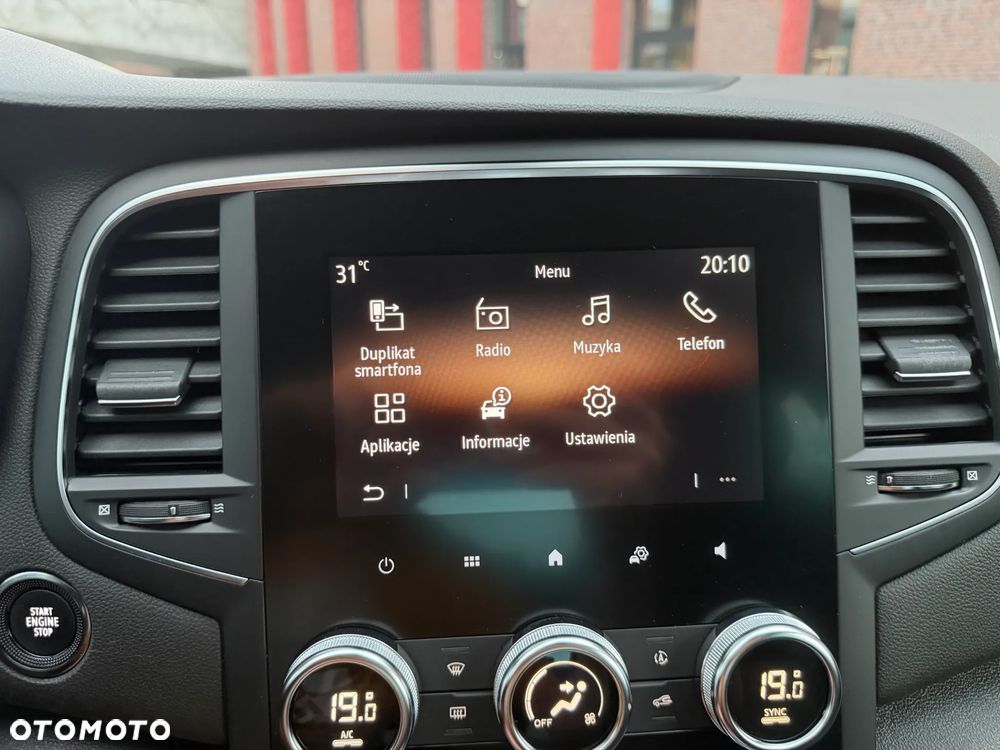 Renault Megane 1.3 TCe Intens EDC - 21