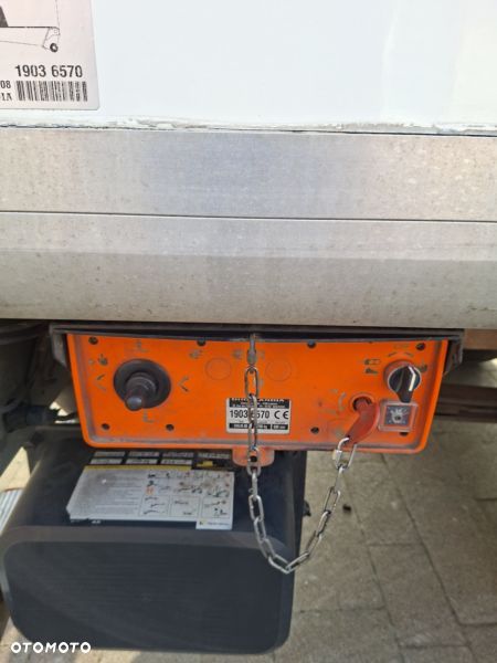 Volkswagen Crafter - 15
