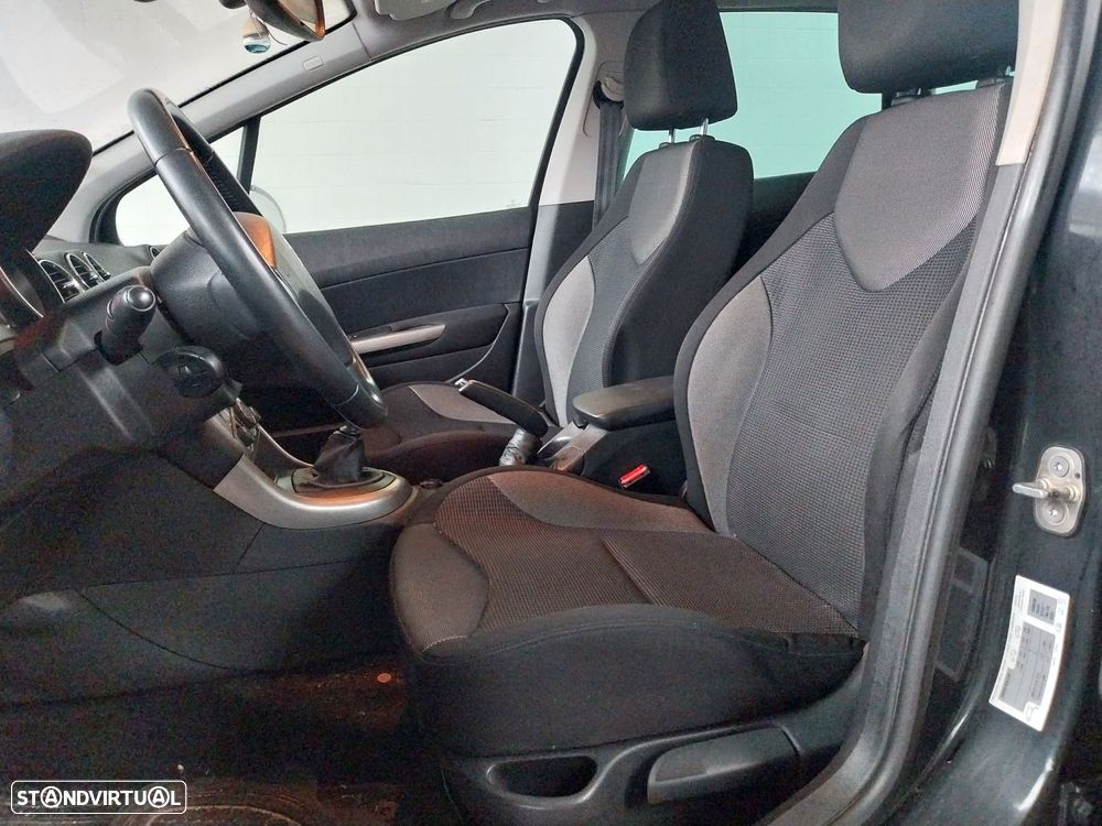 Peugeot 308 SW 1.6 e-HDi Allure CVM6 - 4