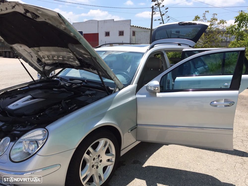 Mercedes-Benz E 320 - 3