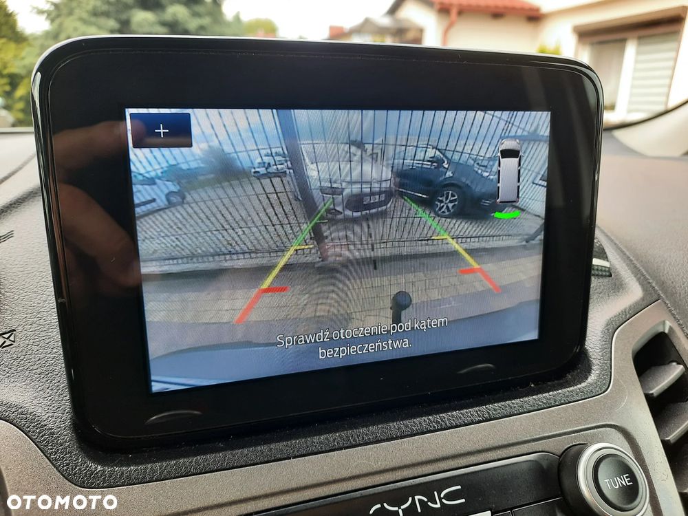 Ford Transit Connect  L2 Długi 3 osobowy - 22