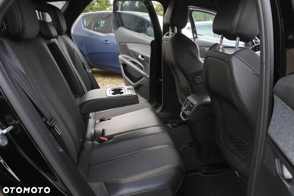 Peugeot 3008 2.0 BlueHDi GT S&S EAT8 - 8