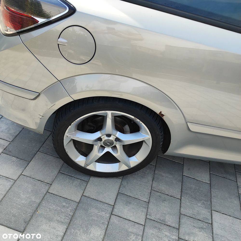 Opel Astra - 22