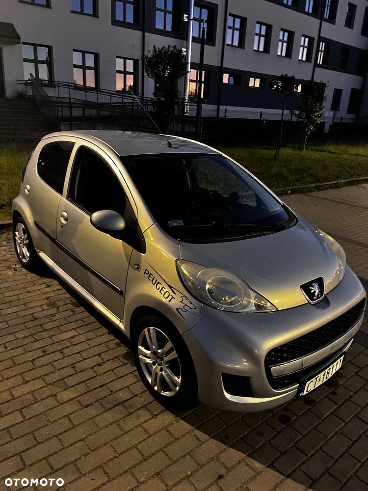 Peugeot 107 - 1